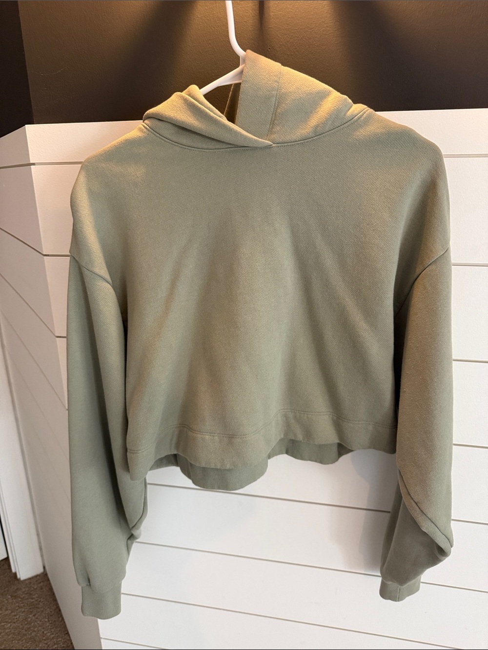 ALO Yoga Cropped Olive Hoodie
